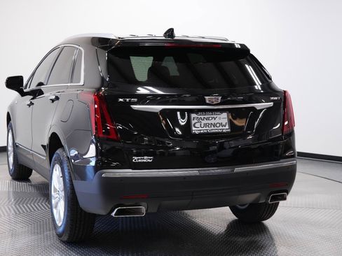Used 2024 Cadillac XT5 Luxury w/ LPO, Floor Liner Package FWD image 6