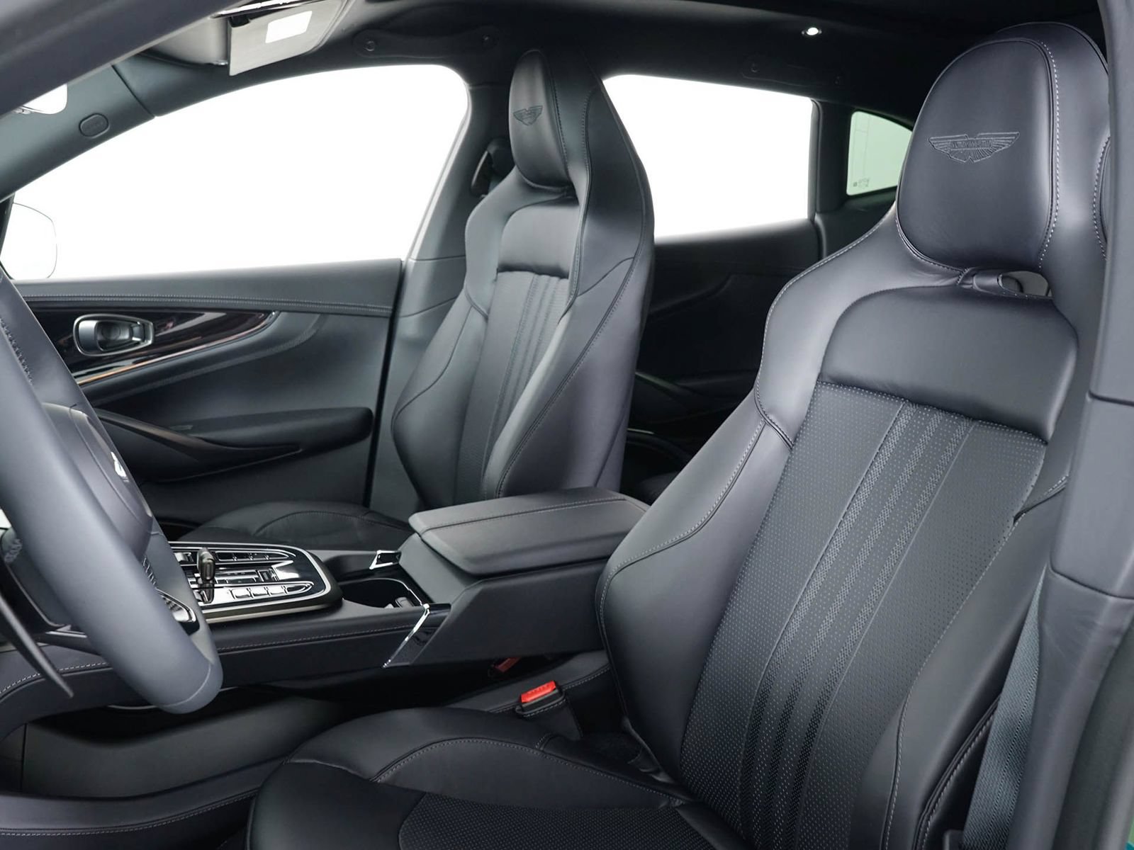 New 2026 Aston Martin DBX 707 AWD/4WD image 26