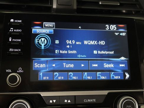 Used 2019 Honda Civic EX-L image 42