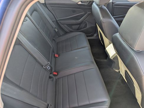 Used 2024 Volkswagen Jetta SE image 24