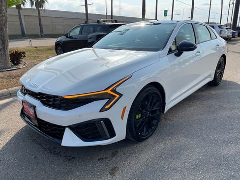 New 2026 Kia K5 GT FWD image 3