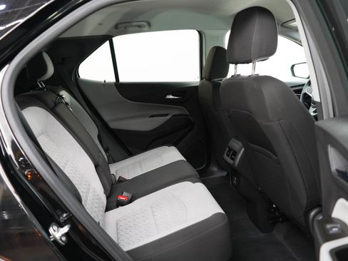 Used 2024 Chevrolet Equinox LS w/ LS Convenience Package AWD/4WD image 12