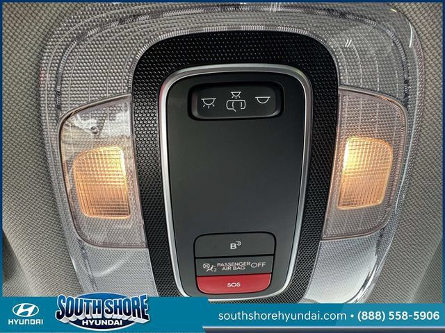 Certified 2024 Hyundai Elantra SEL FWD image 35