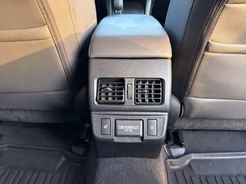 Used 2018 Subaru Outback 2.5i Limited AWD/4WD image 21