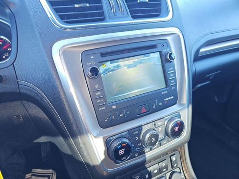 Used 2015 GMC Acadia Denali image 21