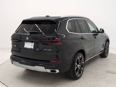Used 2026 BMW X5 sDrive40i w/ Premium Package image 9