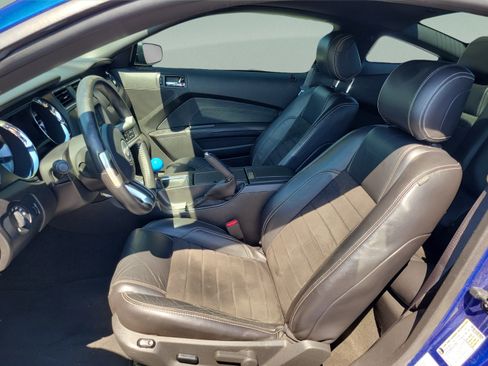 Used 2013 Ford Mustang GT Premium RWD image 17