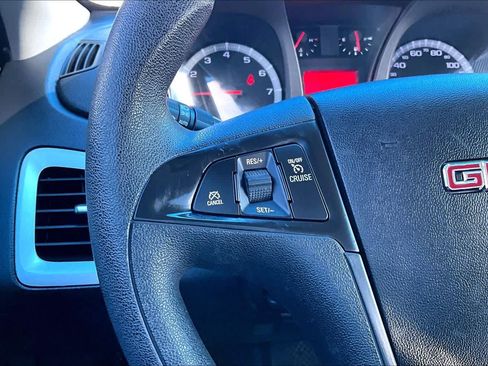 Used 2014 GMC Terrain SLE FWD image 24