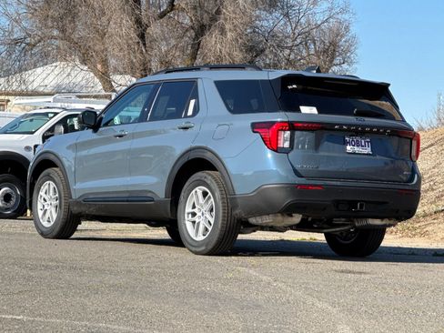 New 2026 Ford Explorer Active image 5