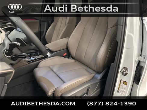 New 2025 Audi Q5 Premium Plus image 23
