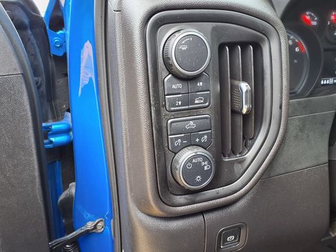 Used 2025 Chevrolet Silverado 1500 Custom AWD/4WD image 21