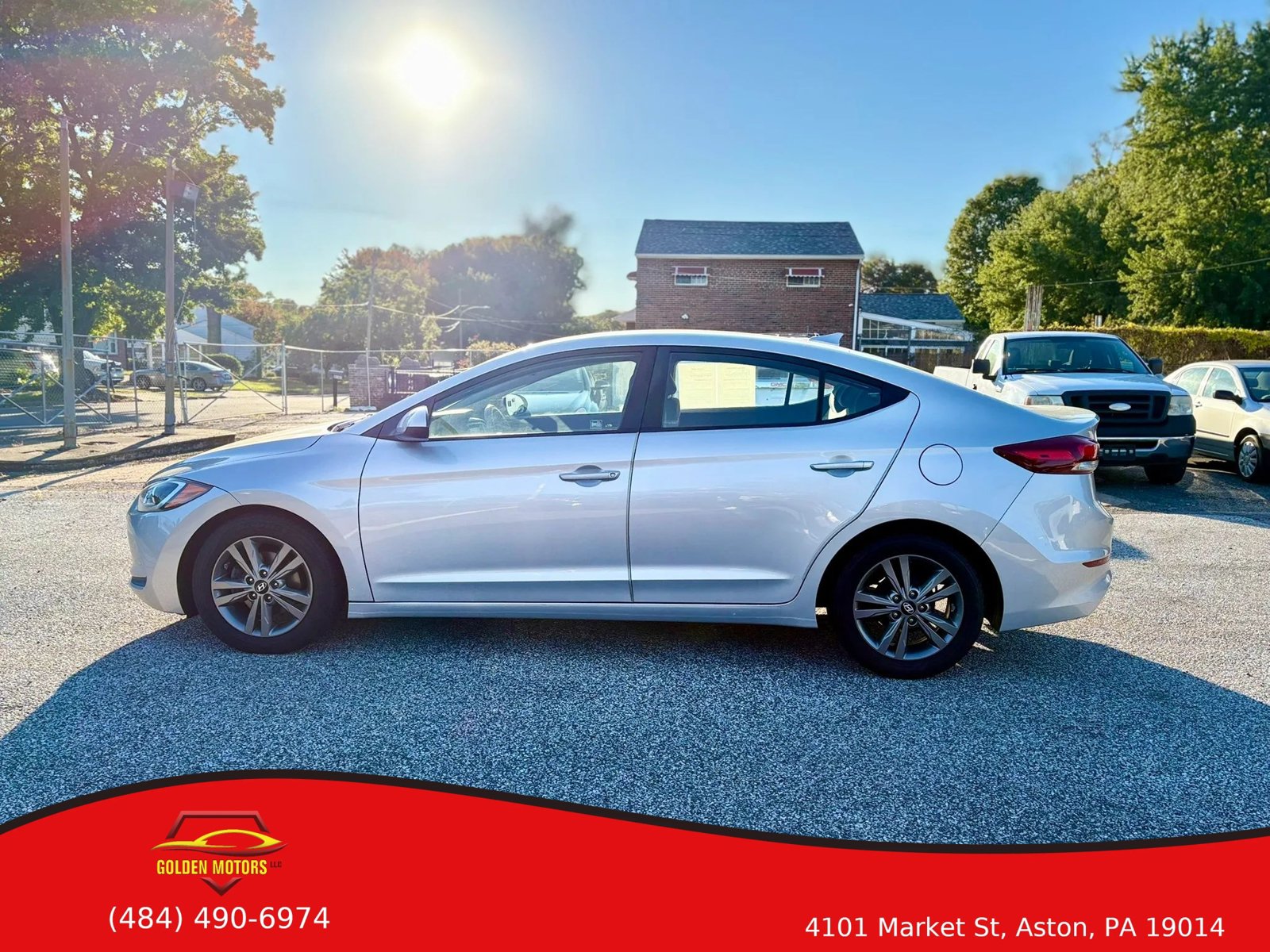 Used 2017 Hyundai Elantra SE FWD image 8