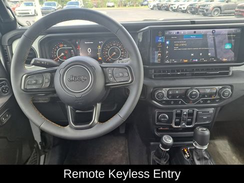 Used 2024 Jeep Wrangler Unlimited Sport AWD/4WD image 11