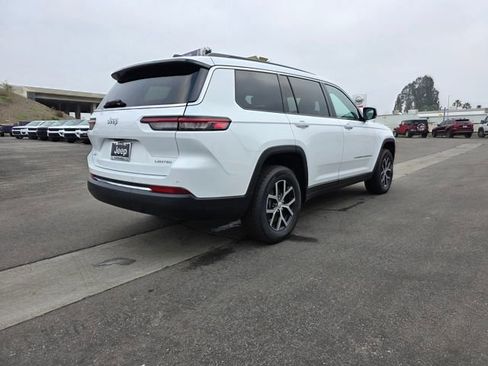 New 2025 Jeep Grand Cherokee L Limited w/ Trailer Tow Package image 7