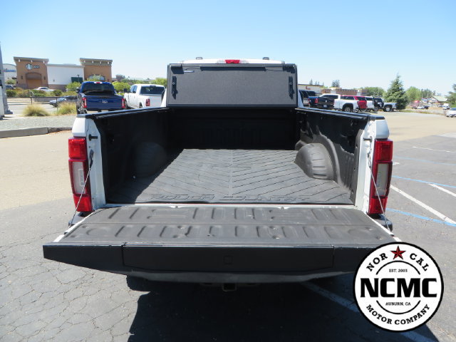 Used 2020 Ford F350 Platinum w/ FX4 Off-Road Package AWD/4WD image 12