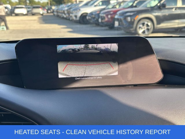 Used 2022 MAZDA MAZDA3 s FWD image 4