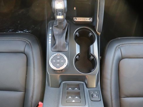 New 2025 Ford Bronco Badlands w/ Sasquatch Package image 26