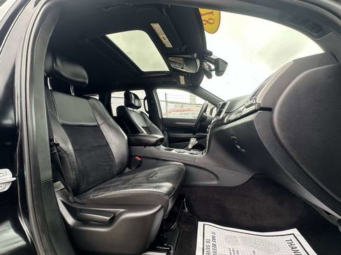 Used 2018 Jeep Grand Cherokee Altitude image 27