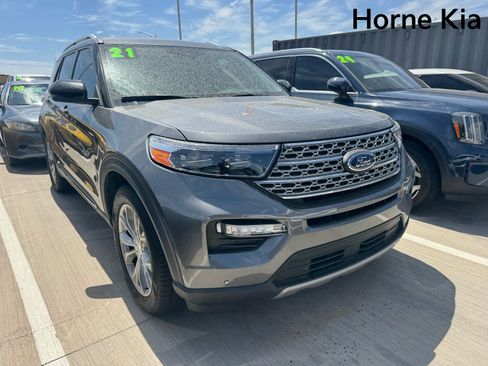 Used 2021 Ford Explorer Limited w/ Equipment Group 301A RWD image 5