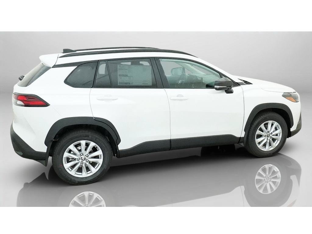 New 2026 Toyota Corolla Cross LE FWD image 10