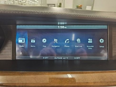 Used 2017 Genesis G90 5.0 Ultimate image 16