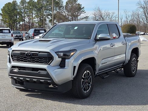 New 2026 Toyota Tacoma TRD Sport image 2