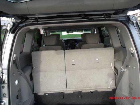 Used 2016 Nissan Quest SV image 27