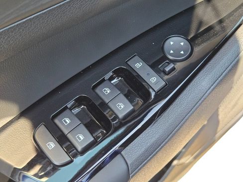 Certified 2025 Kia Sportage X-Line AWD/4WD image 16
