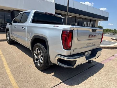 Used 2022 GMC Sierra 1500 SLT w/ SLT Convenience Package AWD/4WD image 5
