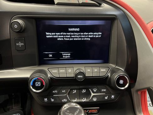 Used 2016 Chevrolet Corvette Z06 w/ 3LZ Preferred Equipment Group image 33