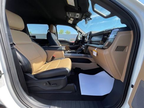New 2026 Ford F250 Lariat image 22