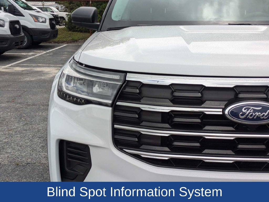 Certified 2026 Ford Explorer Active RWD image 10