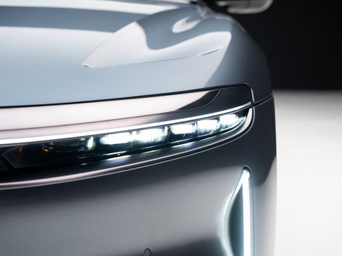 Used 2025 Lucid Air Pure image 9