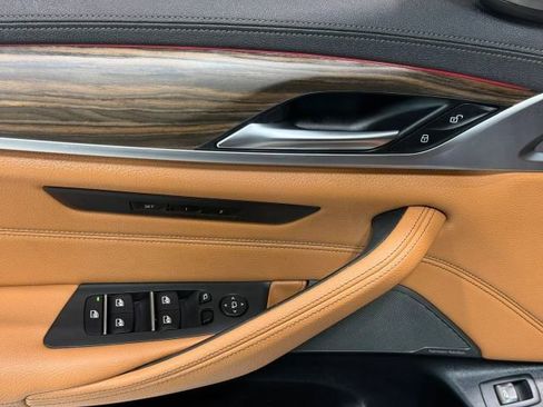 Used 2023 BMW M550i xDrive w/ Parking Assistance Package image 13