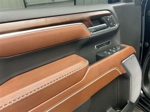 Used 2024 GMC Sierra 1500 Denali Ultimate image 23