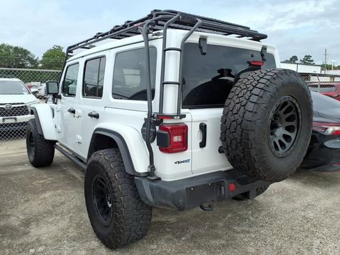 Used 2021 Jeep Wrangler Unlimited Rubicon 4xe w/ Steel Bumper Group AWD/4WD image 9