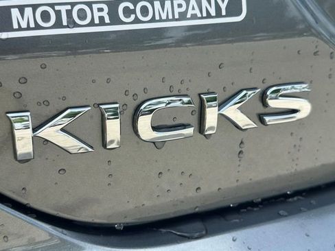 Certified 2025 Nissan Kicks Play S FWD image 34