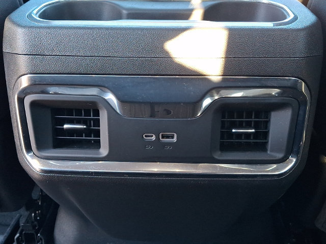 Used 2025 GMC Sierra 1500 Elevation w/ Elevation Premium Package AWD/4WD image 11