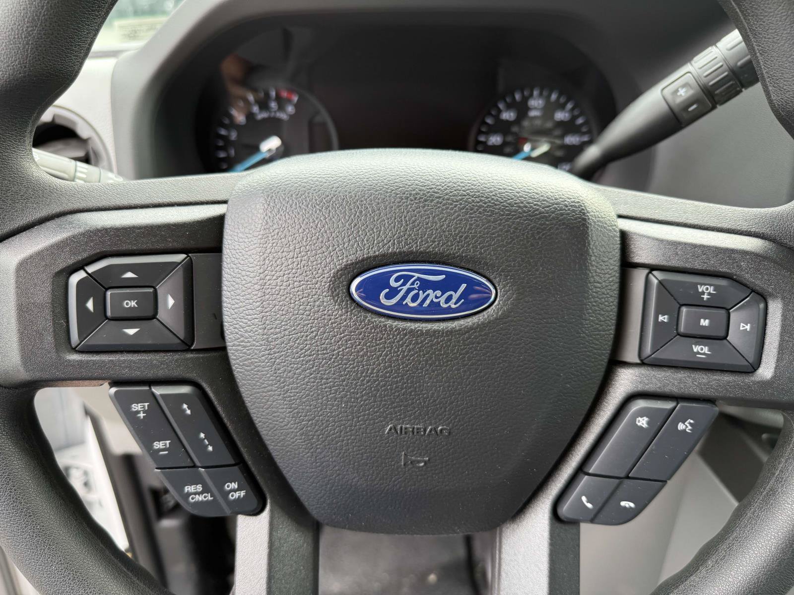 New 2026 Ford E-450 and Econoline 450 Super Duty w/ Driver's Safety Package RWD image 18