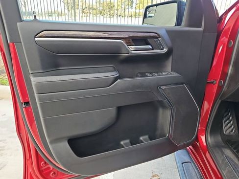 Used 2024 GMC Sierra 1500 Elevation image 19