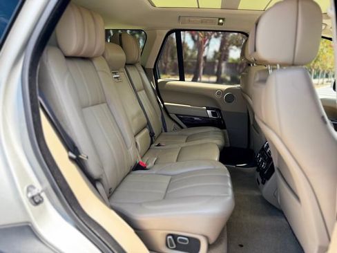 Used 2013 Land Rover Range Rover HSE AWD/4WD image 33