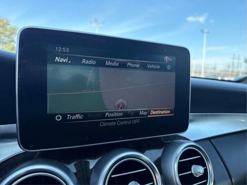 Used 2018 Mercedes-Benz C 300 4MATIC Sedan image 34