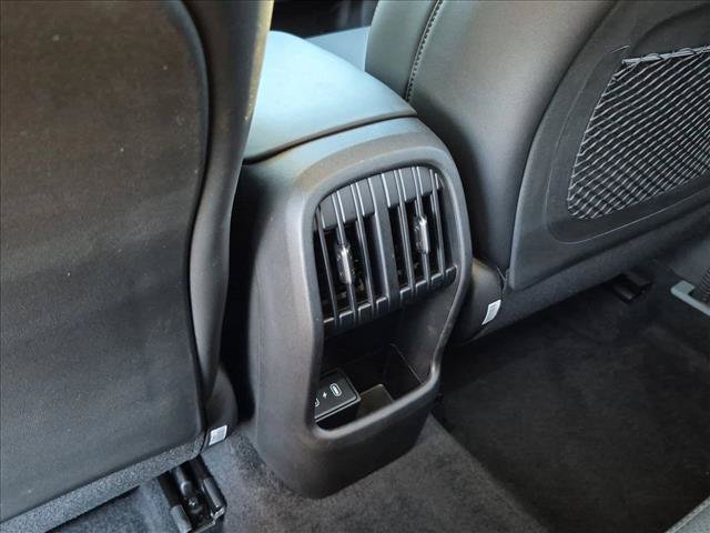 Used 2024 Hyundai Kona Limited FWD image 17