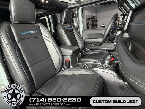 Used 2024 Jeep Wrangler Unlimited Rubicon 4xe AWD/4WD image 20
