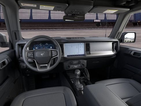New 2026 Ford Bronco Outer Banks AWD/4WD image 9