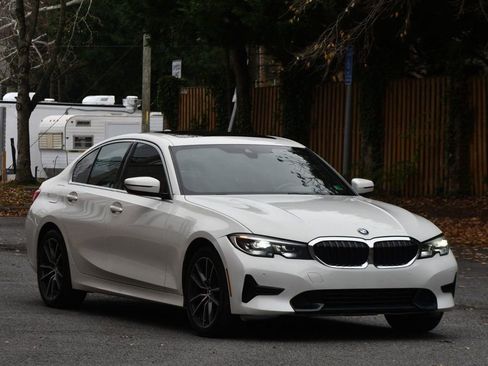 Used 2020 BMW 330i Sedan image 10