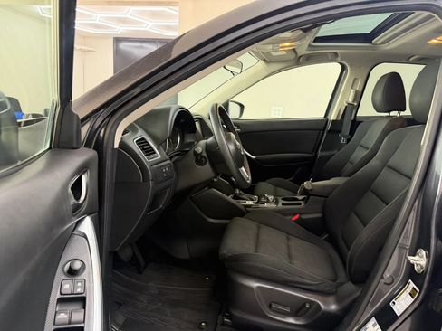 Used 2016 MAZDA CX-5 Touring w/ Bose/Moonroof Package FWD image 13