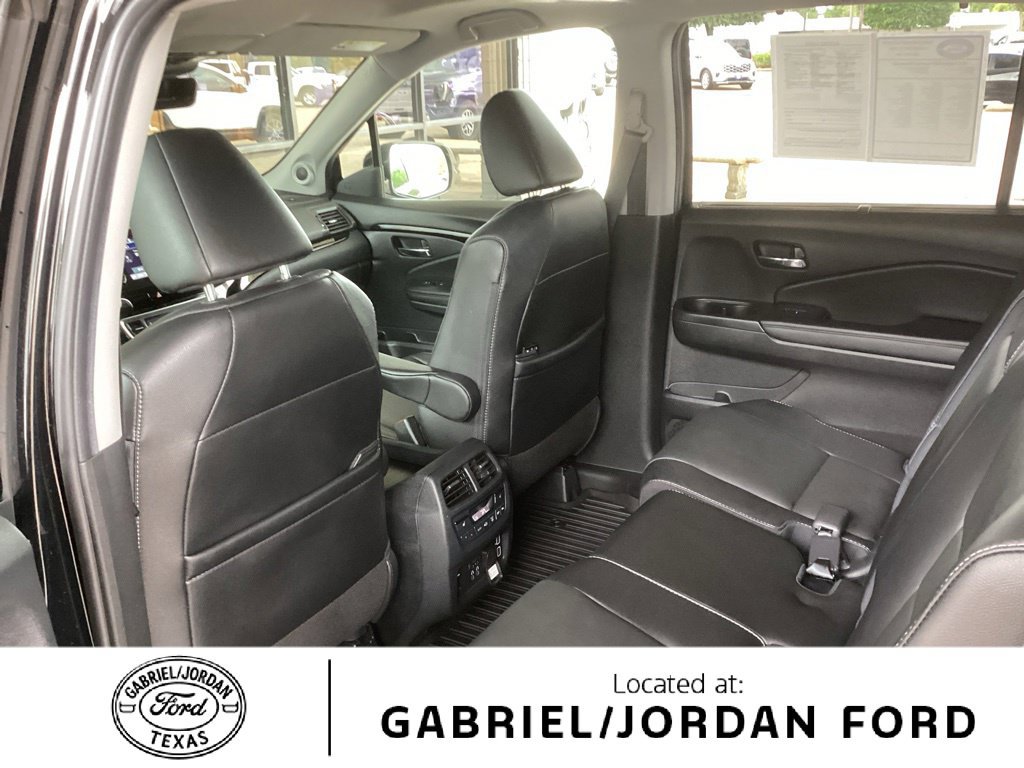 Used 2021 Honda Pilot Touring image 40