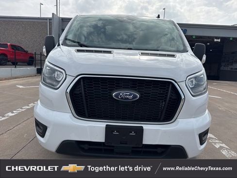 Used 2023 Ford Transit 350 XLT image 2