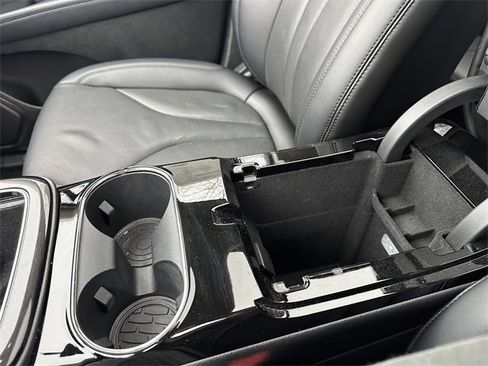 Certified 2022 Lincoln Nautilus Reserve image 26